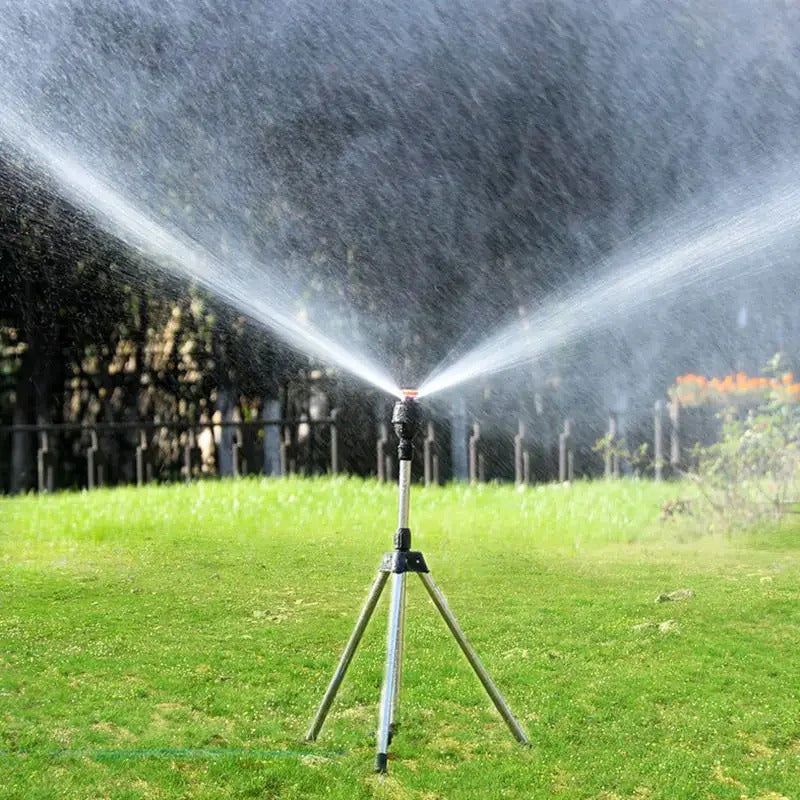 SprinklerPro™ - Sprays Up to 50 Feet!
